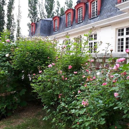 Le Domaine De Barbizon Otel Saint-Martin-en-Bière Dış mekan fotoğraf