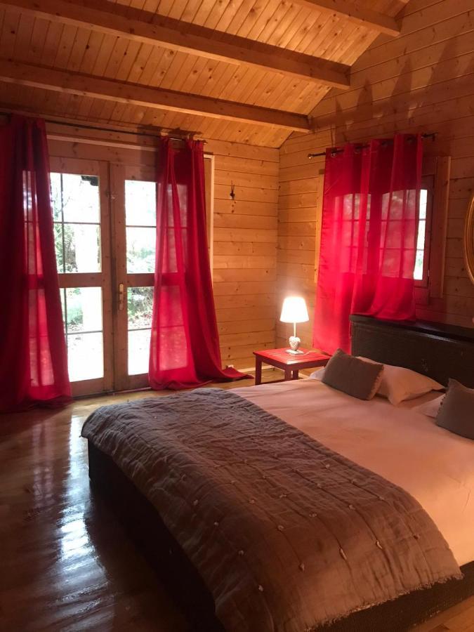 Le Domaine De Barbizon Otel Saint-Martin-en-Bière Dış mekan fotoğraf