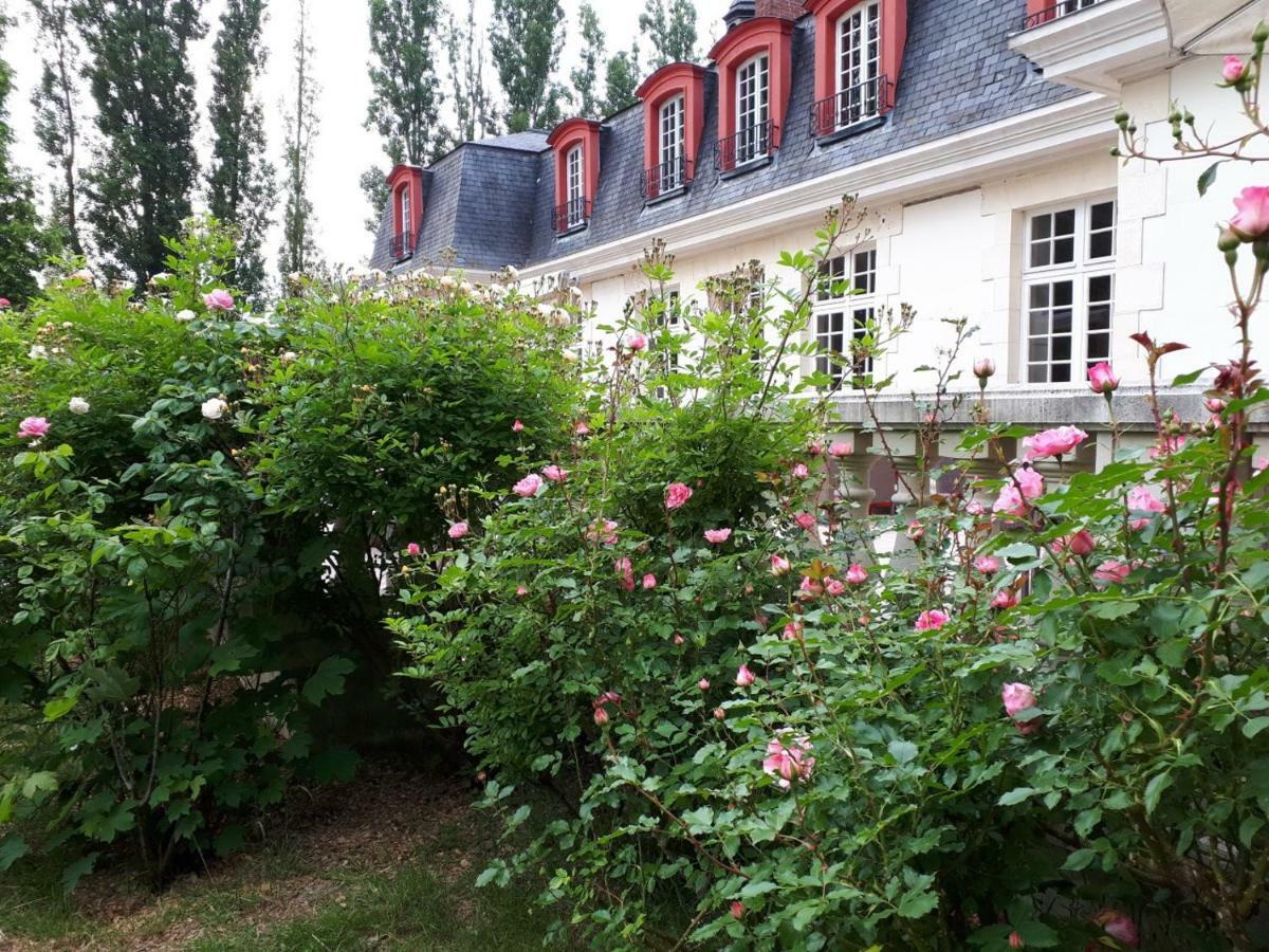 Le Domaine De Barbizon Otel Saint-Martin-en-Bière Dış mekan fotoğraf