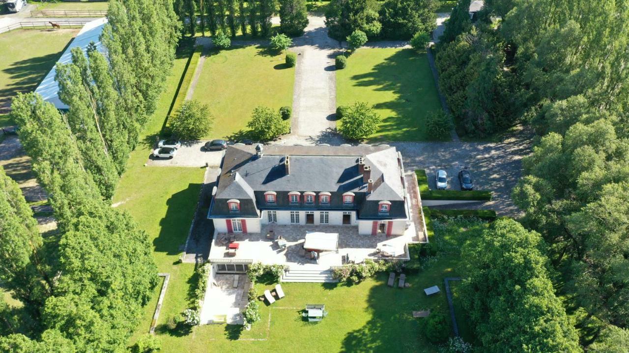 Le Domaine De Barbizon Otel Saint-Martin-en-Bière Dış mekan fotoğraf